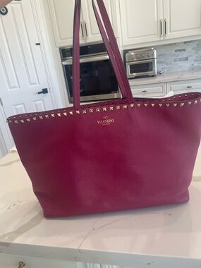 Valentino Garavani Burgundy Rockstud Leather Tote